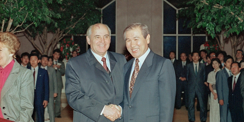 The president of South Korea who established diplomatic relations with the USSR died