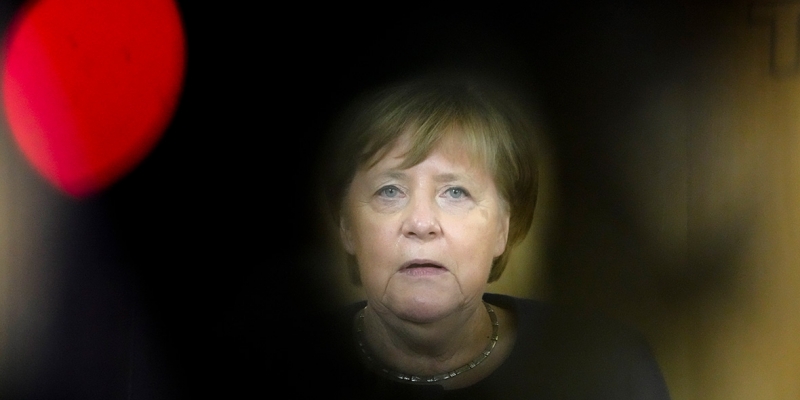 Merkel threatened Russia with new sanctions