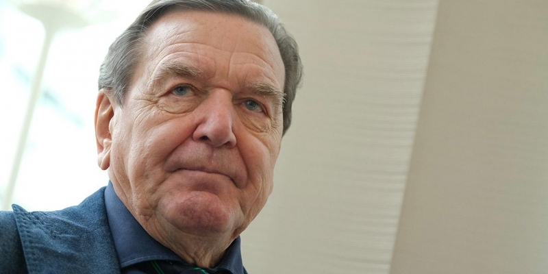 The SPD refused to expel Schroeder for ties with Putin and Russia