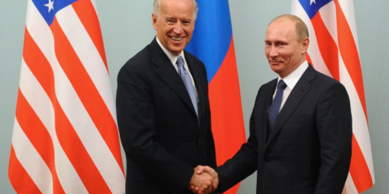  Biden flew to the summit with Putin in Switzerland. Video
