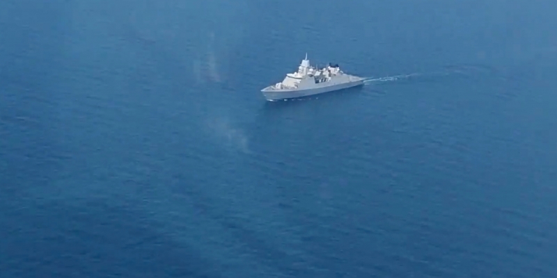  Evertsen frigate of the Dutch Navy in the Black Sea. Video