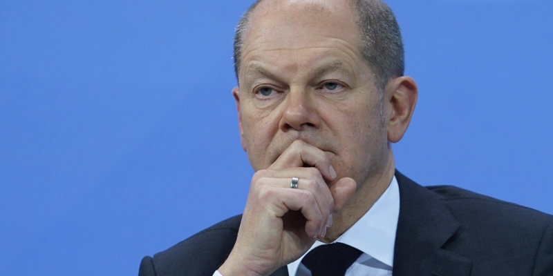 Bild found out about the Stasi surveillance of Scholz in the GDR and reports about him in the KGB