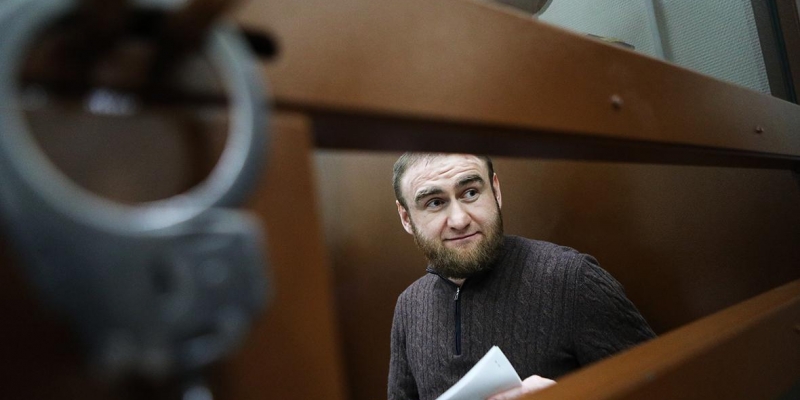 Экс-сенатора Арашукова признали виновным в убийствах и создании ОПГ