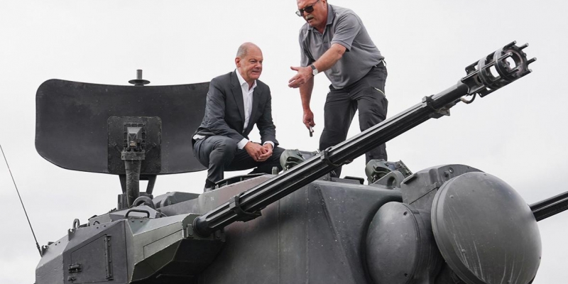 Zeit found out about the dispute in the Bundestag over Scholz's decision on tanks